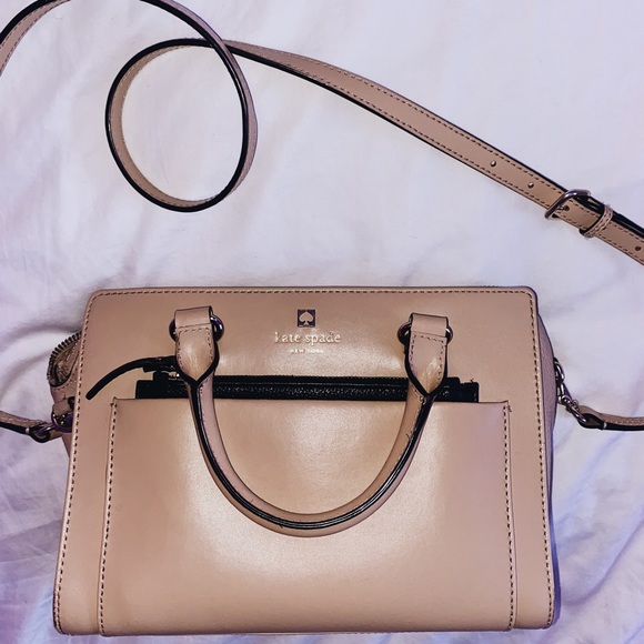 Kate Spade Purse - Picture 2 of 3